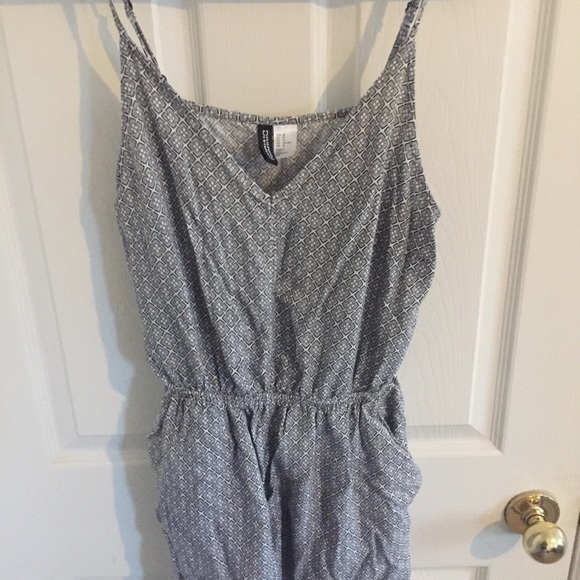 H&M Romper - Picture 2 of 2